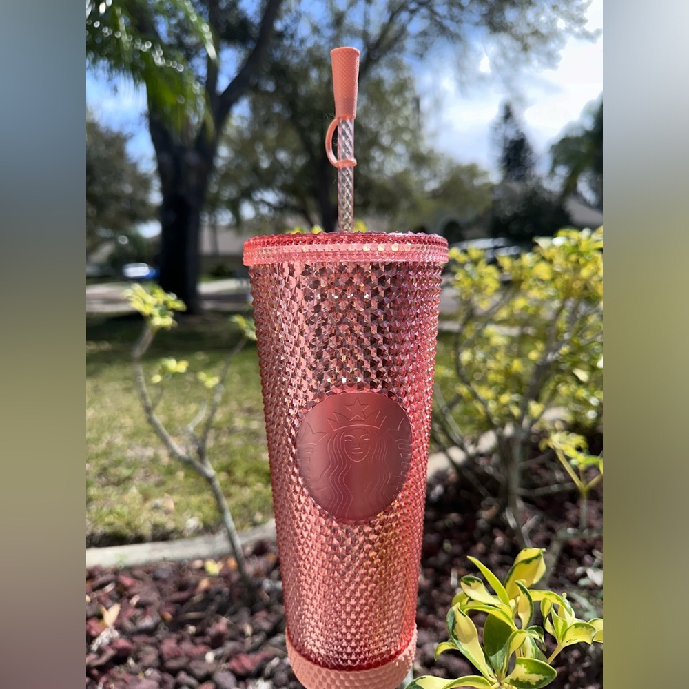 Starbucks ORIGINAL ROSE GOLD STUDDED CUP 🌹